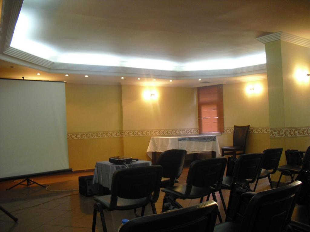 Demirgrand Hotel Trabzon Exterior photo
